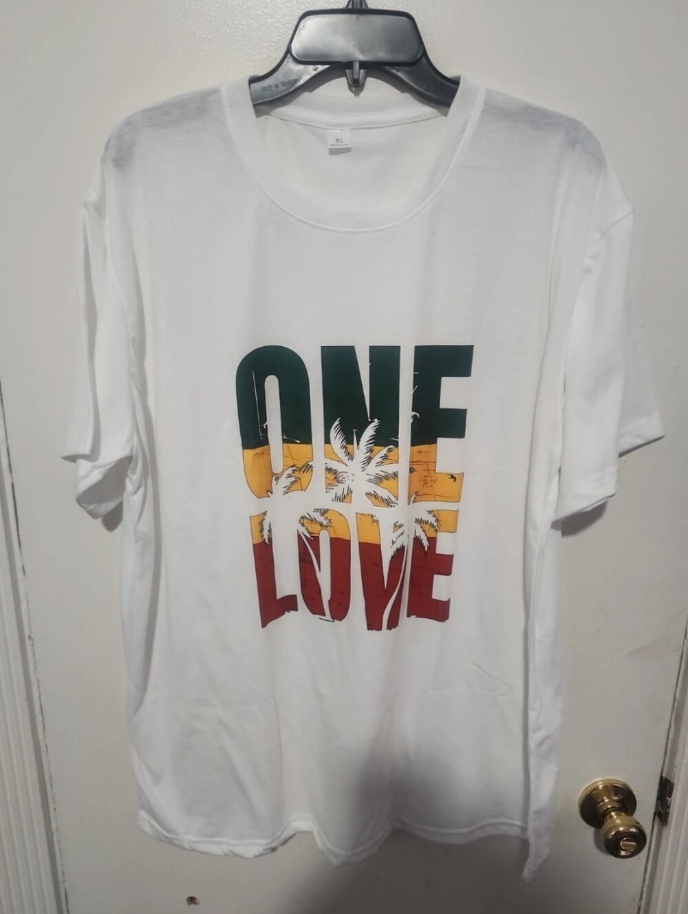 One Love graphic unisex printed short sleeve t-shirt